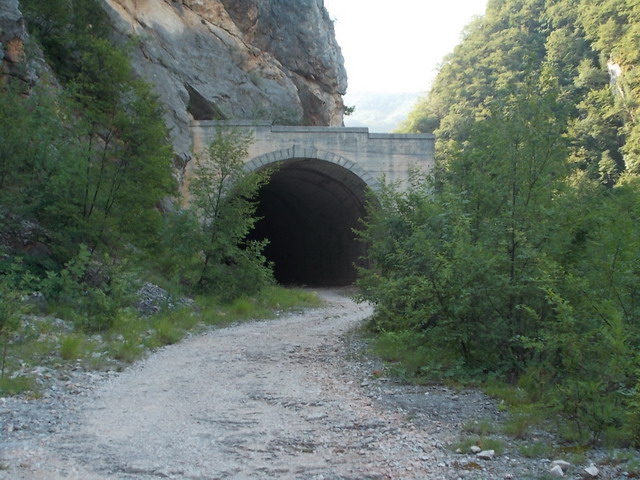 Drekavčev tunel